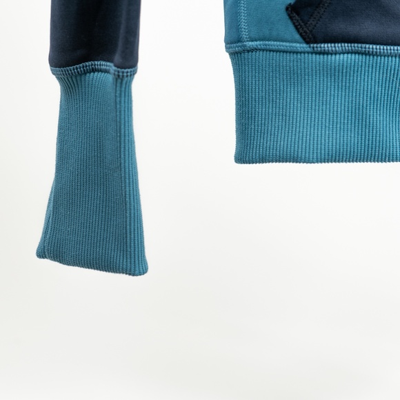 Ladies Small Nike Therma Fit Zip Hoodie - Picture 5 of 7